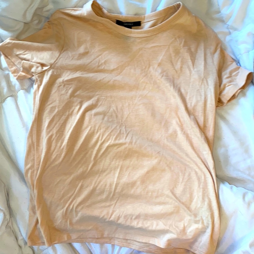 Plain tee never worn.